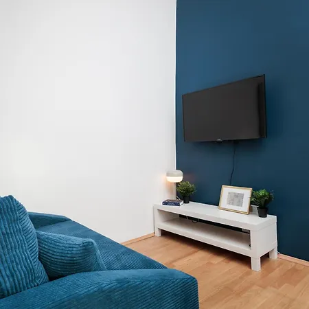 Stylowy - 6 Sypialni - Krakow, Stare - By Upstairs شقة