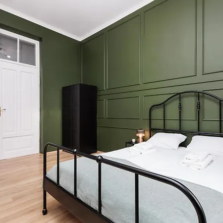 Stylowy - 6 Sypialni - Krakow, Stare - By Upstairs * كراكوفيا