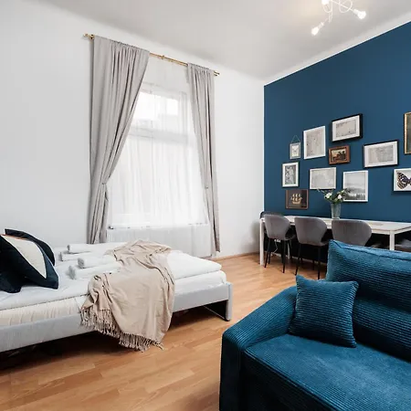 شقة Stylowy - 6 Sypialni - Krakow, Stare - By Upstairs كراكوفيا