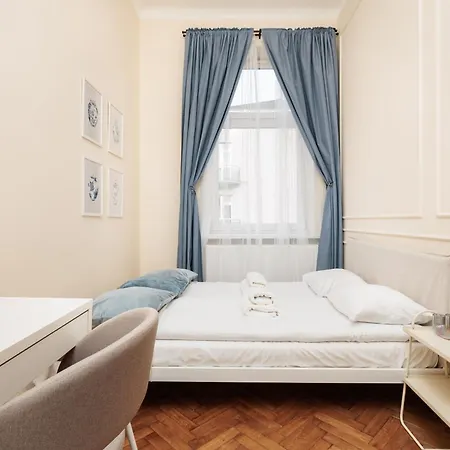 شقة Stylowy - 6 Sypialni - Krakow, Stare - By Upstairs *