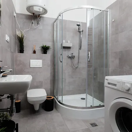 شقة Stylowy - 6 Sypialni - Krakow, Stare - By Upstairs *